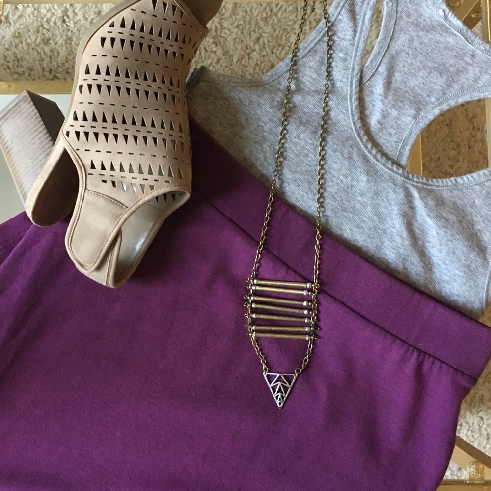 Jersey pencil skirt, lightweight, never worn.